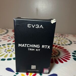 NWT EVGA White Trim Kit for EVGA 20-Series FTW3 Cards 100-TK-K3CR-LR